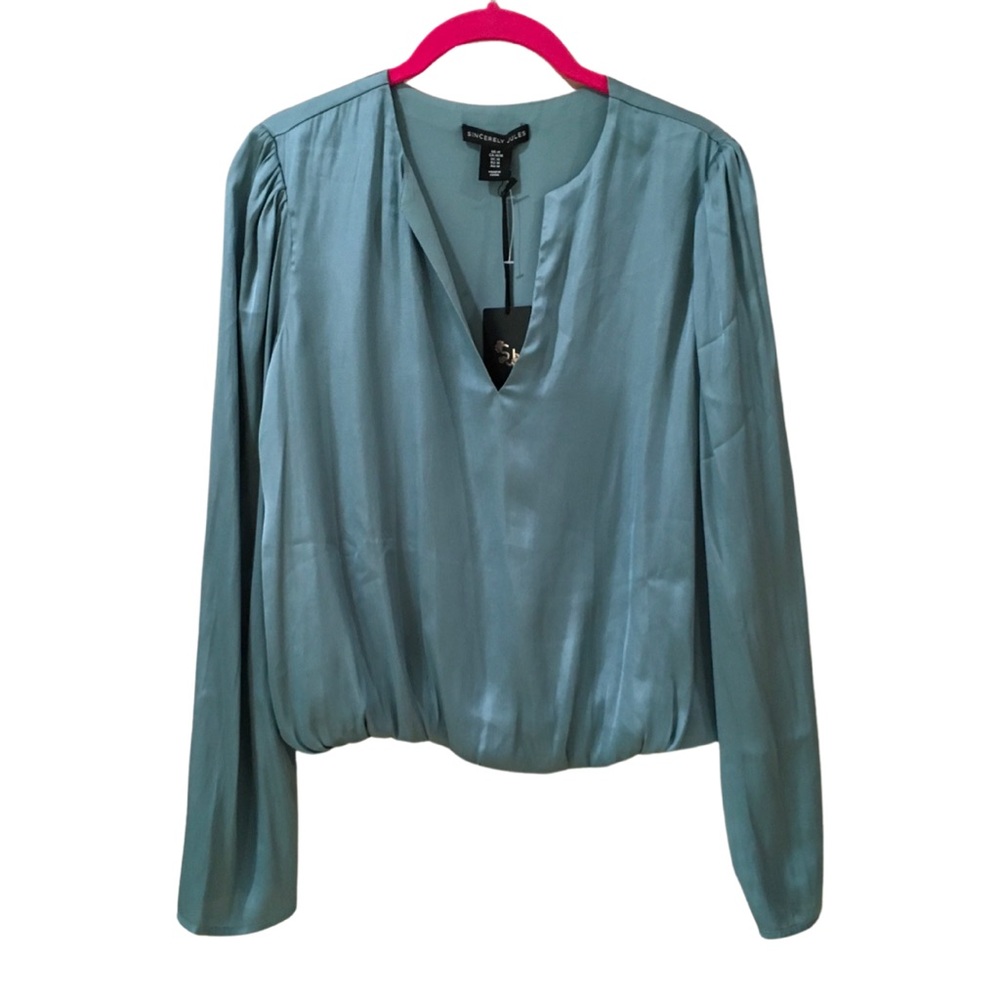 Sincerely Jules Crop Top Blouse green Long Sleeve V-Neck Medium Cinch Waist